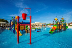 Condo Premier, 3 habitaciones, vista al mar | Área infantil