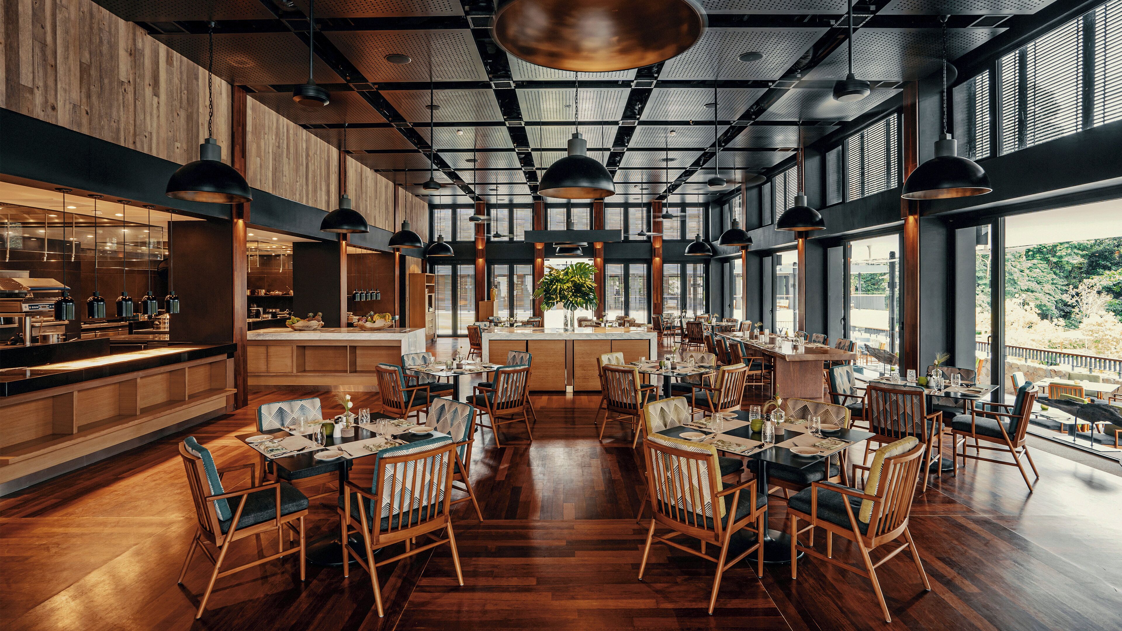 2 restaurants, Mediterranean cuisine