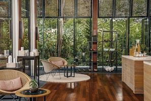Espace de soins pour les couples, soins corporels, soins du visage