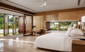 Villa (One) | Italienska Frette-lakan, sängtillbehör av högsta kvalitet och minibar