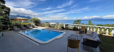 Exterior. Calm Sorento
