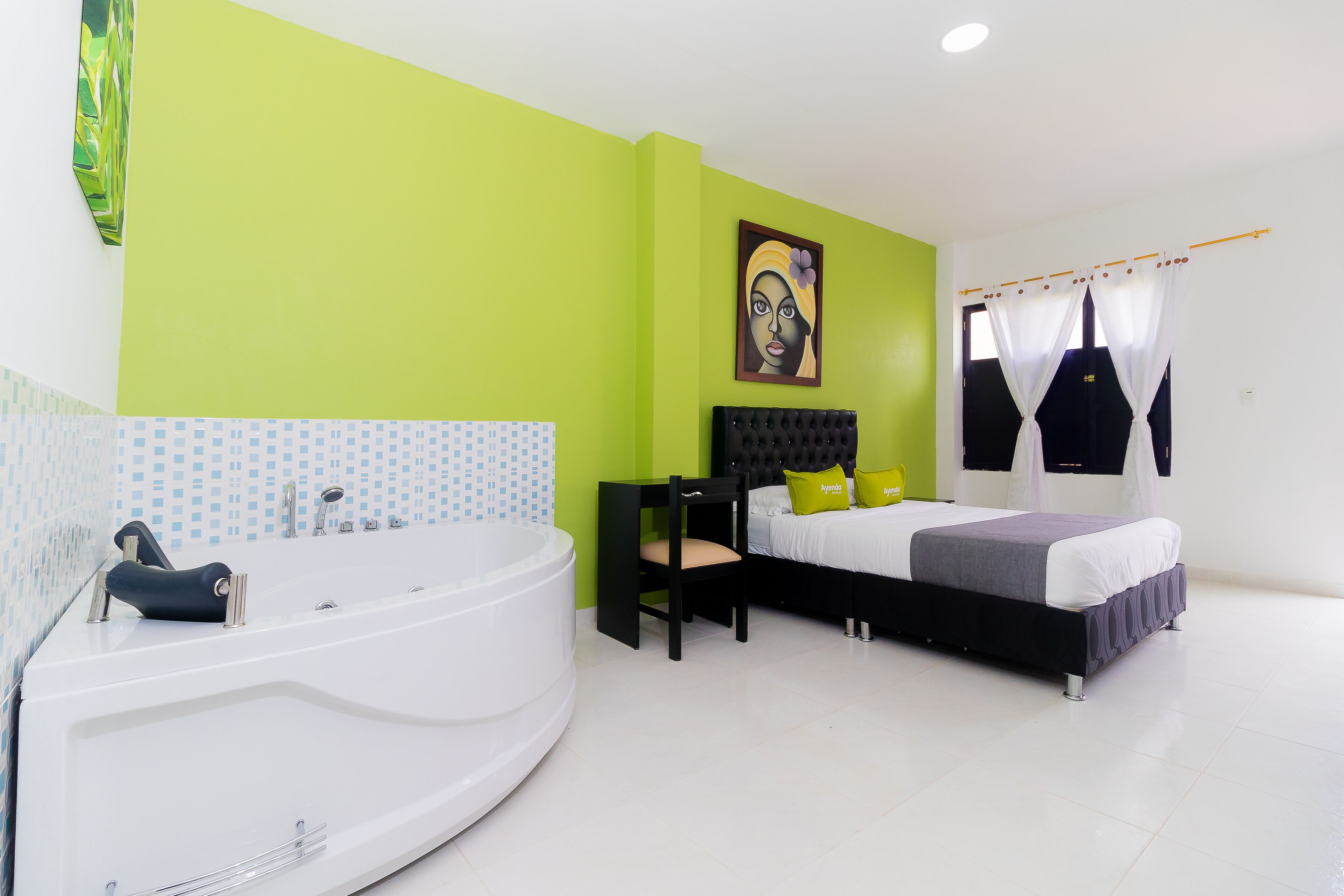 Standard Double Room | Free WiFi, bed sheets