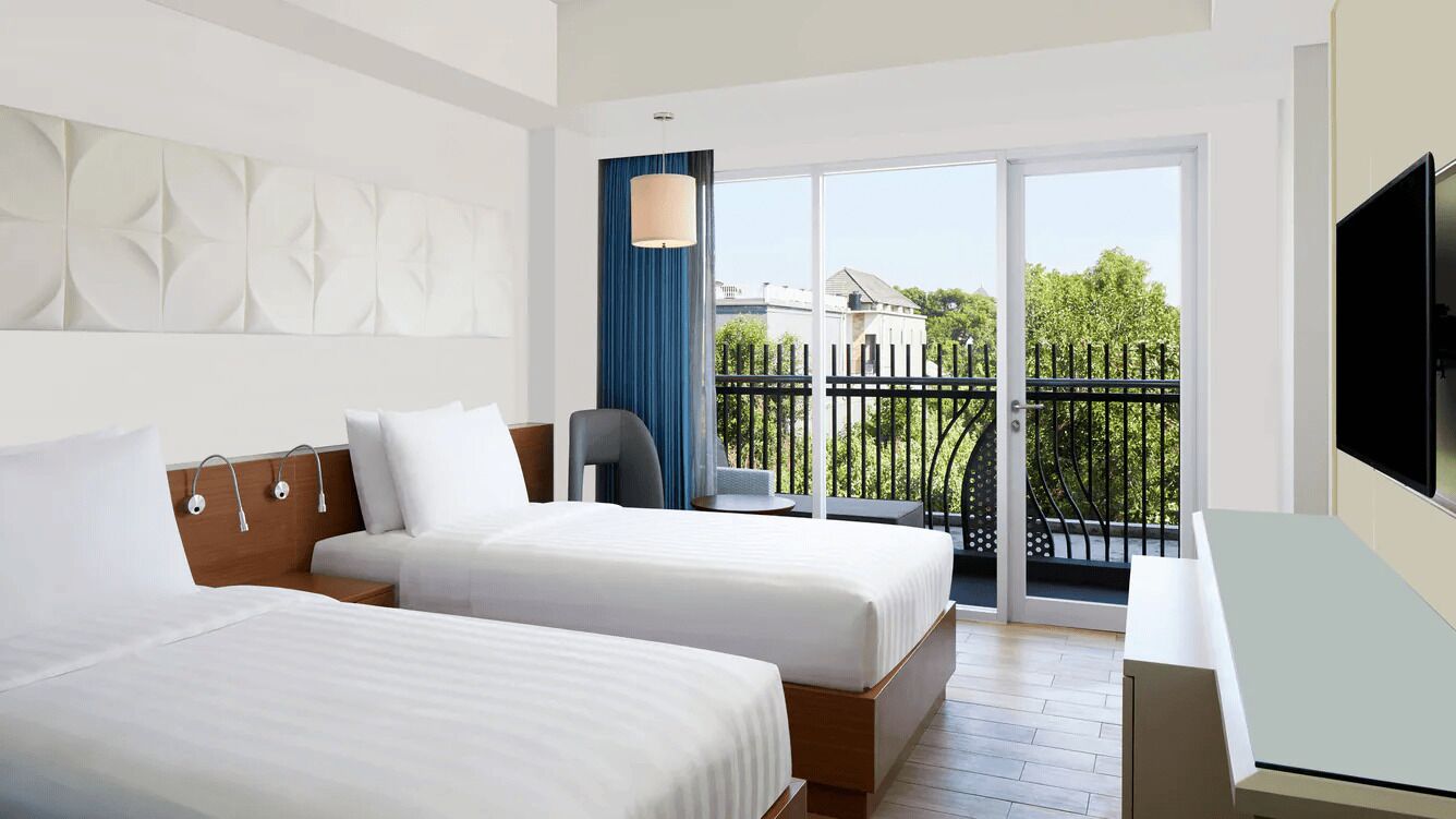 Minibar, in-room safe, individually decorated, individually furnished