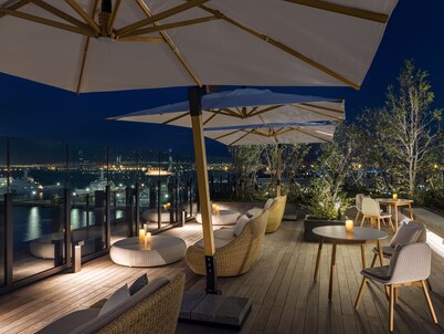 Intercontinental Yokohama Pier 8 by IHG