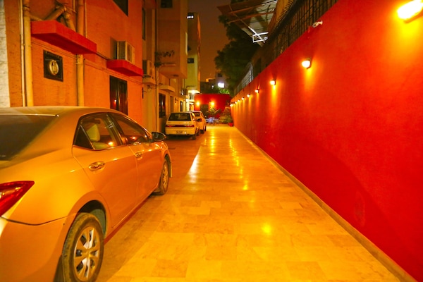 Free self parking