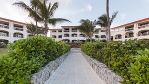 Condo, 1 Bedroom | Property grounds - Xaman Ha 7204 (Playa del Carmen)