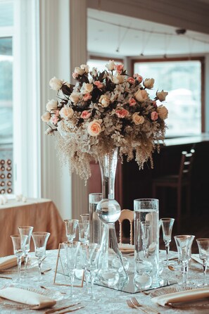 Indoor wedding - Fogo Resort (San Antonio)