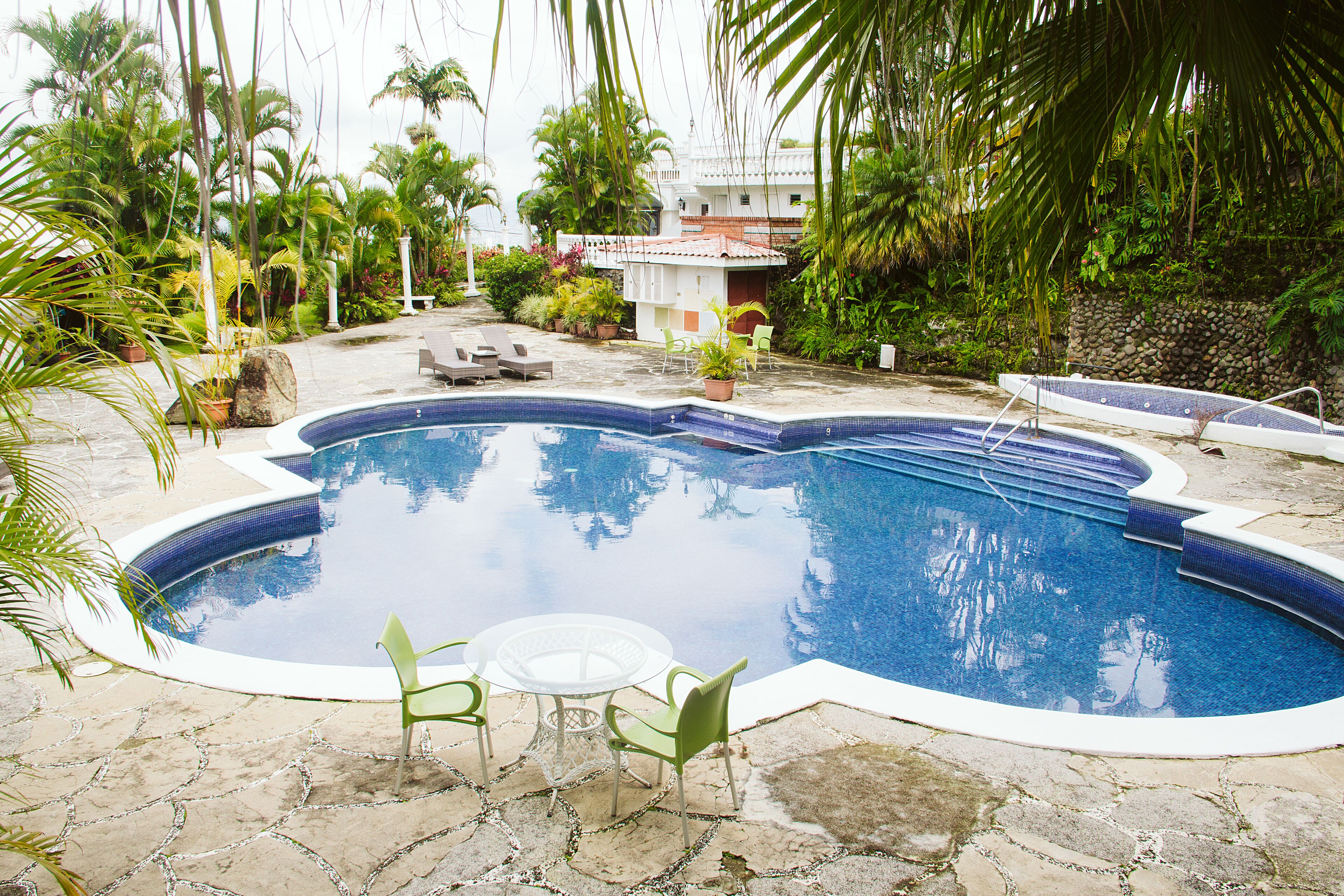 Villa | Blackout drapes, soundproofing, iron/ironing board, free WiFi