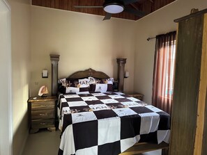 Individually decorated, individually furnished, iron/ironing board - Yoga Dreams Negril (Negril)