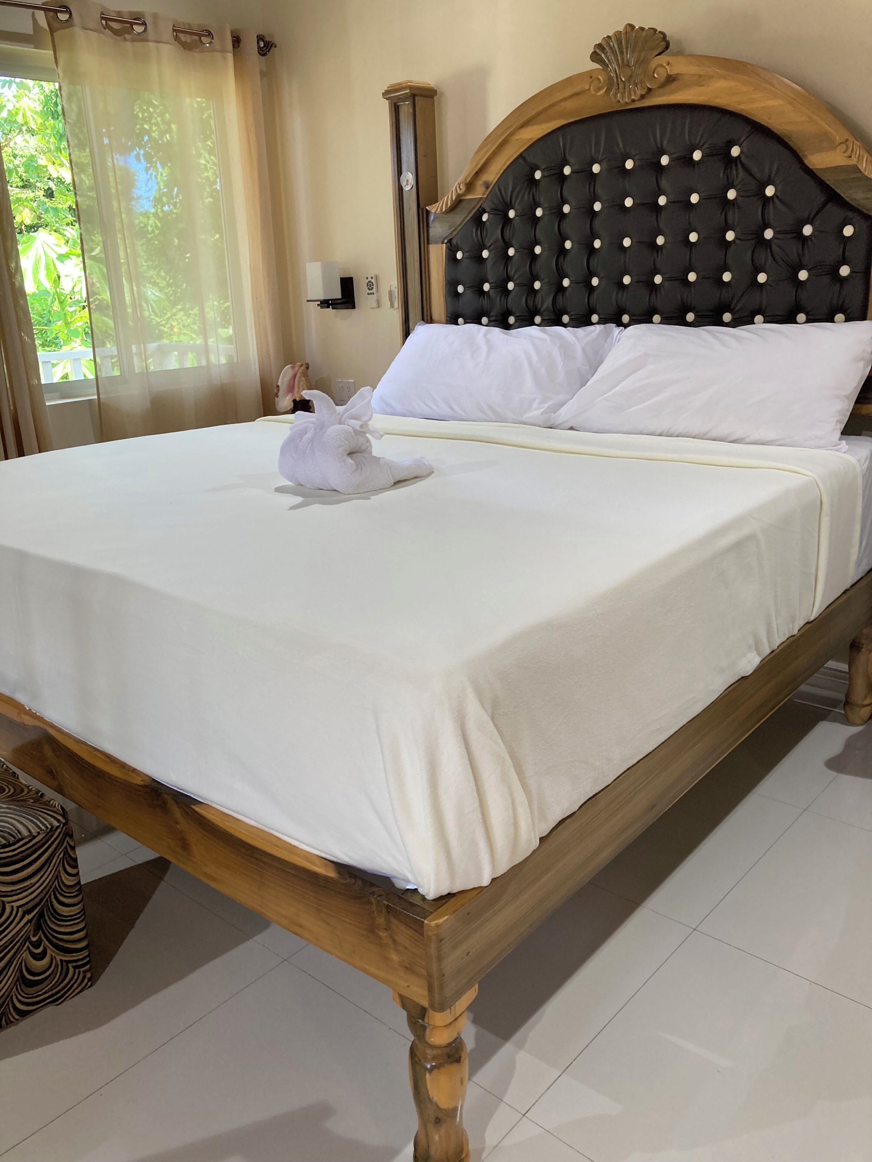 Deluxe Apartment | Individually decorated, individually furnished, iron/ironing board