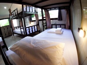 6-Bed Mixed Dormitory