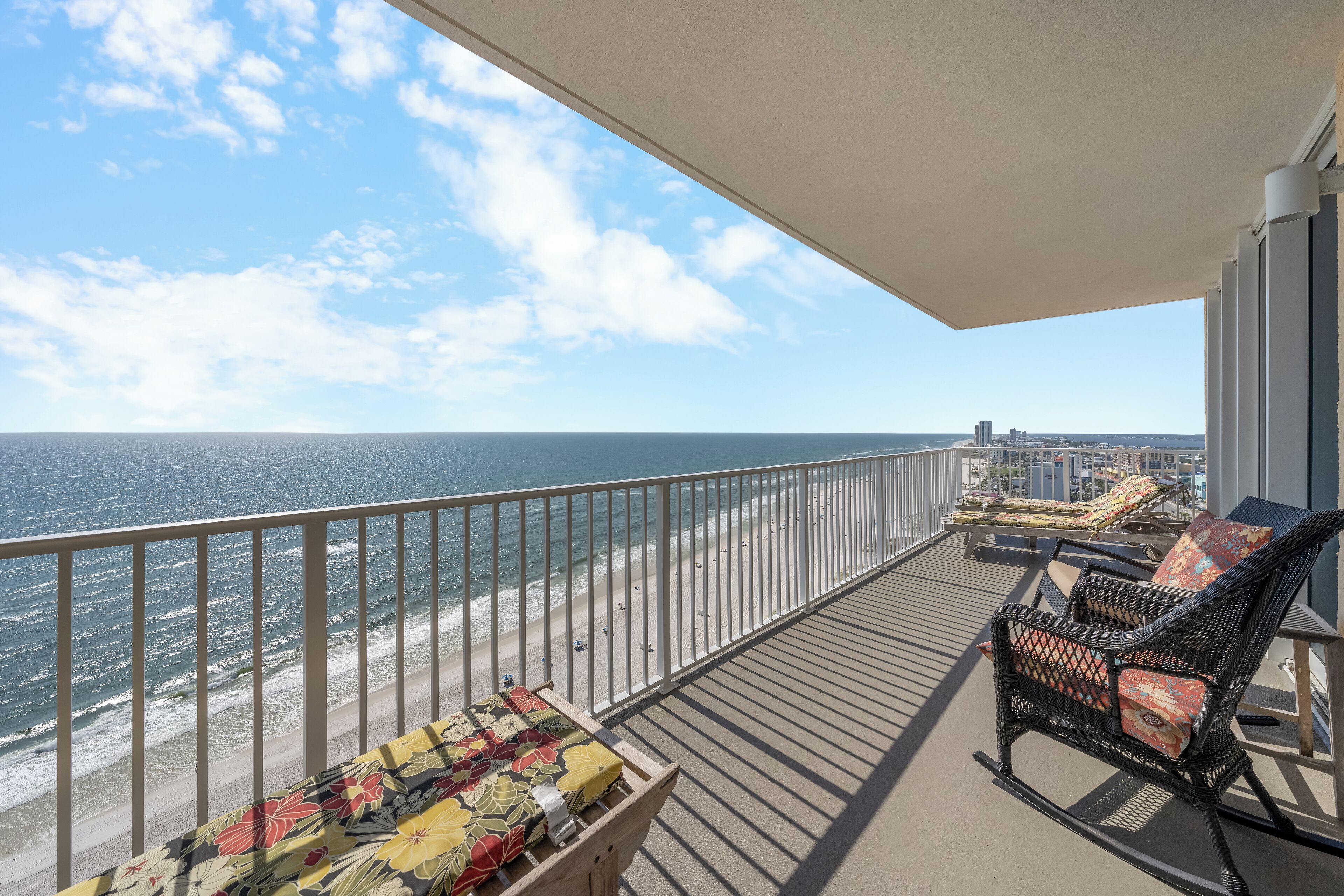 Exclusive Condo, 2 Bedrooms, Balcony, Beach View | Balcony