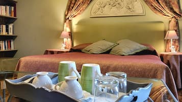1 bedroom, minibar, in-room safe, individually decorated