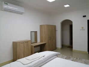 Basic Villa | Free WiFi - Balqees Villa (Seeb)