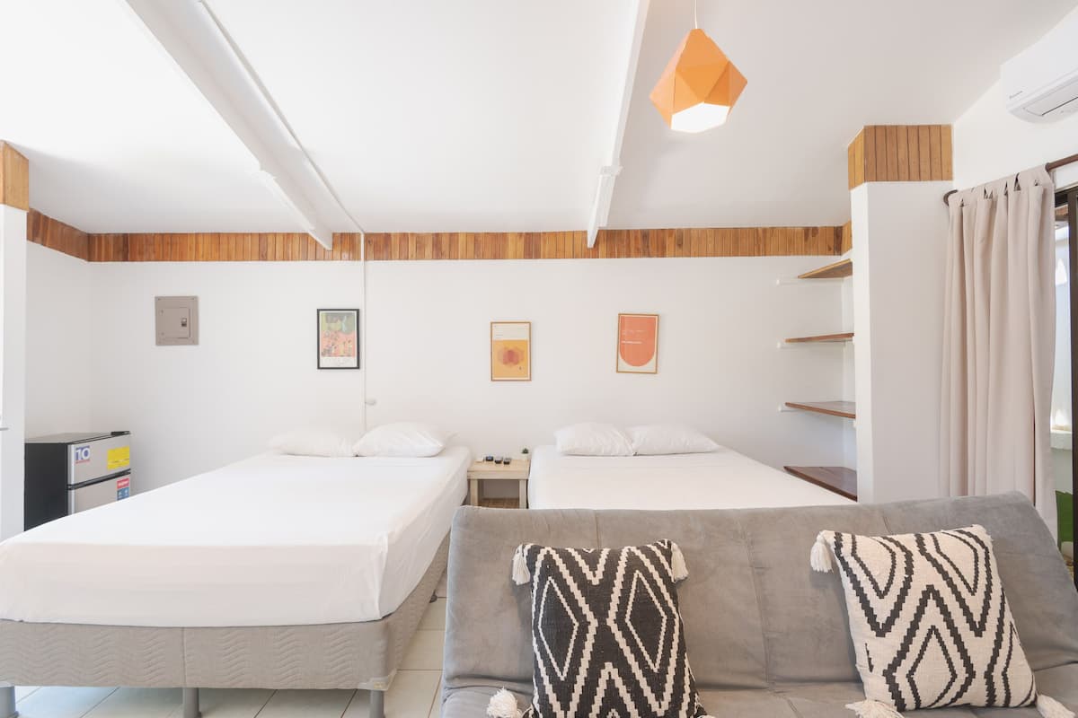 1 habitación, ropa de cama de alta calidad y camas con efecto memoria