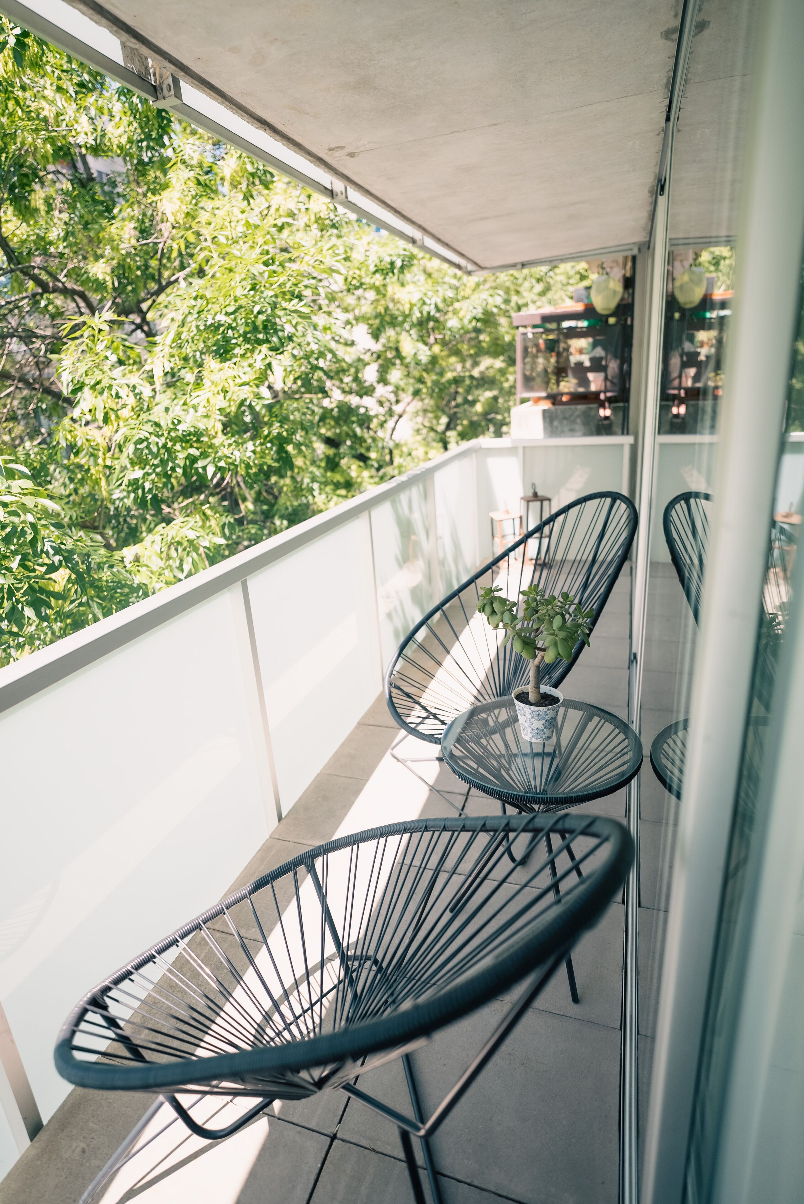 deluxe studio | terrace/patio