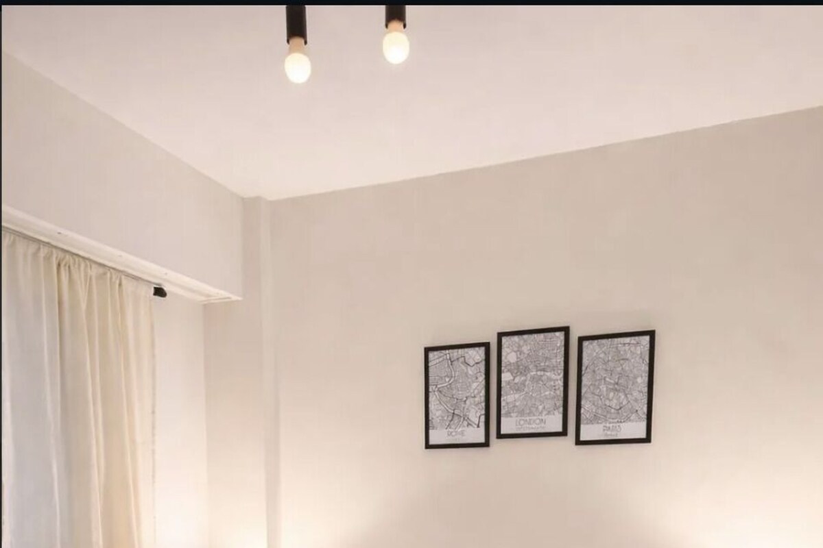 Studio | Premium bedding, down comforters, pillowtop beds, blackout drapes