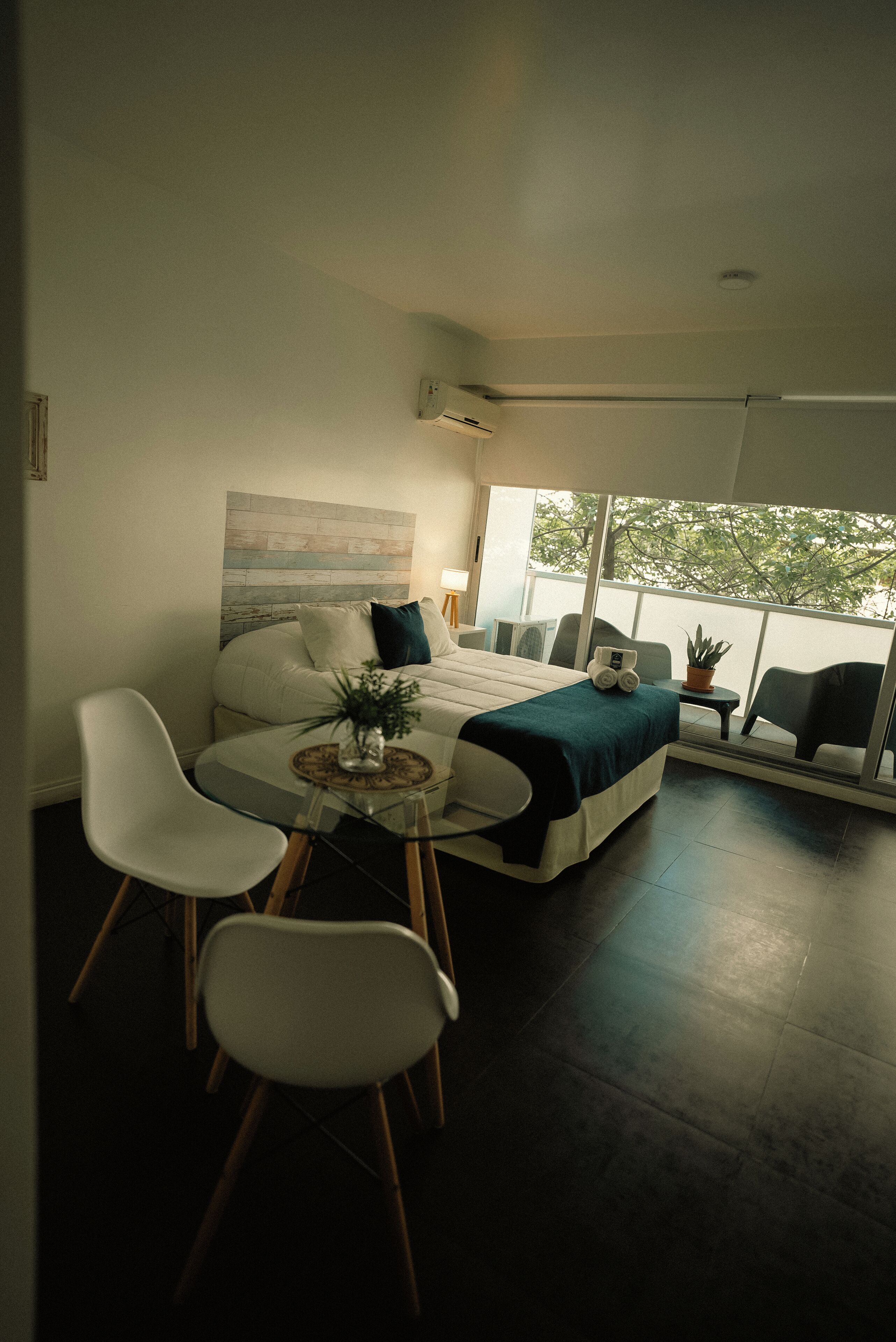 Ropa de cama de alta calidad, cubrecamas y colchones con pillow-top 