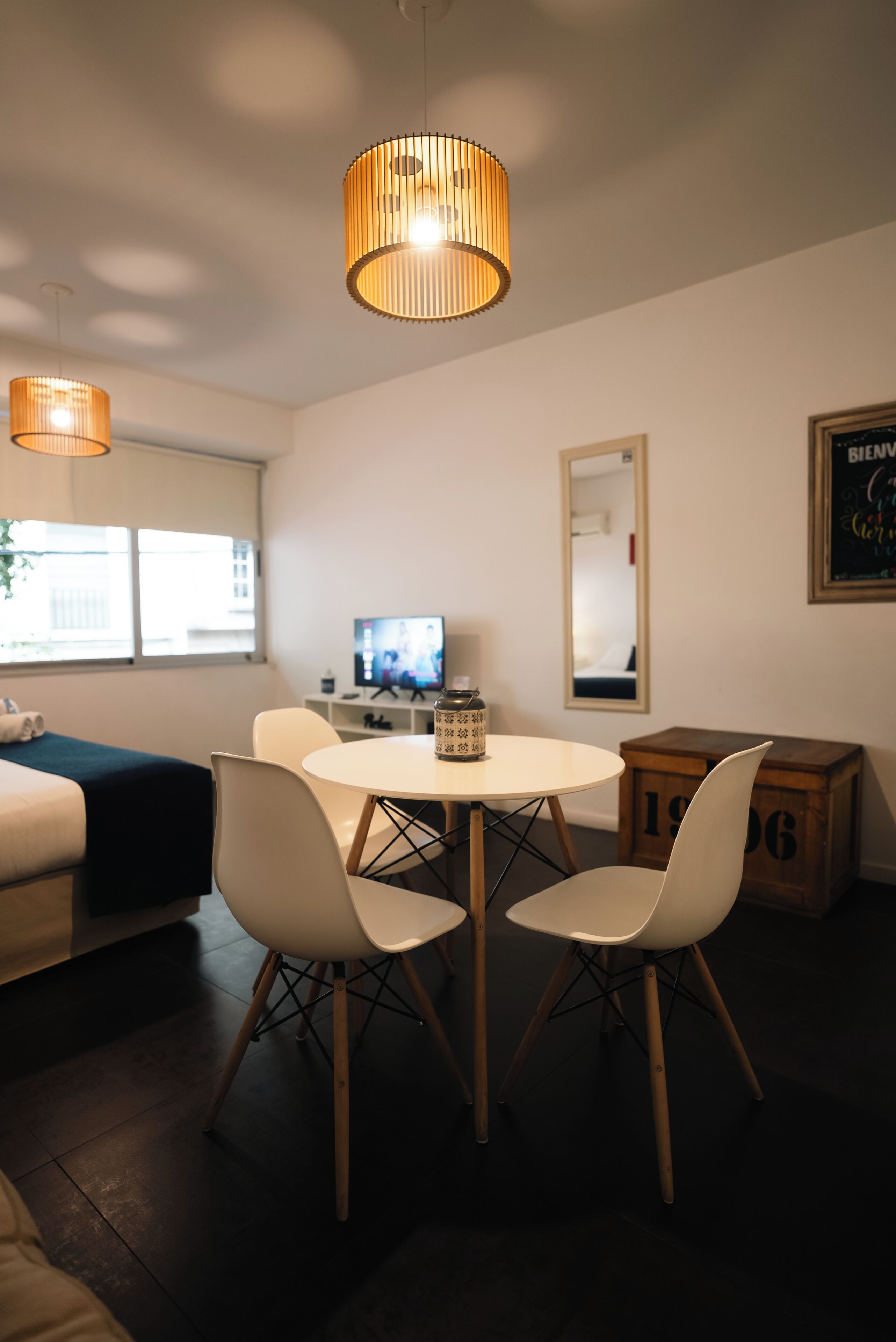 Studio | Premium bedding, down comforters, pillowtop beds, individually furnished