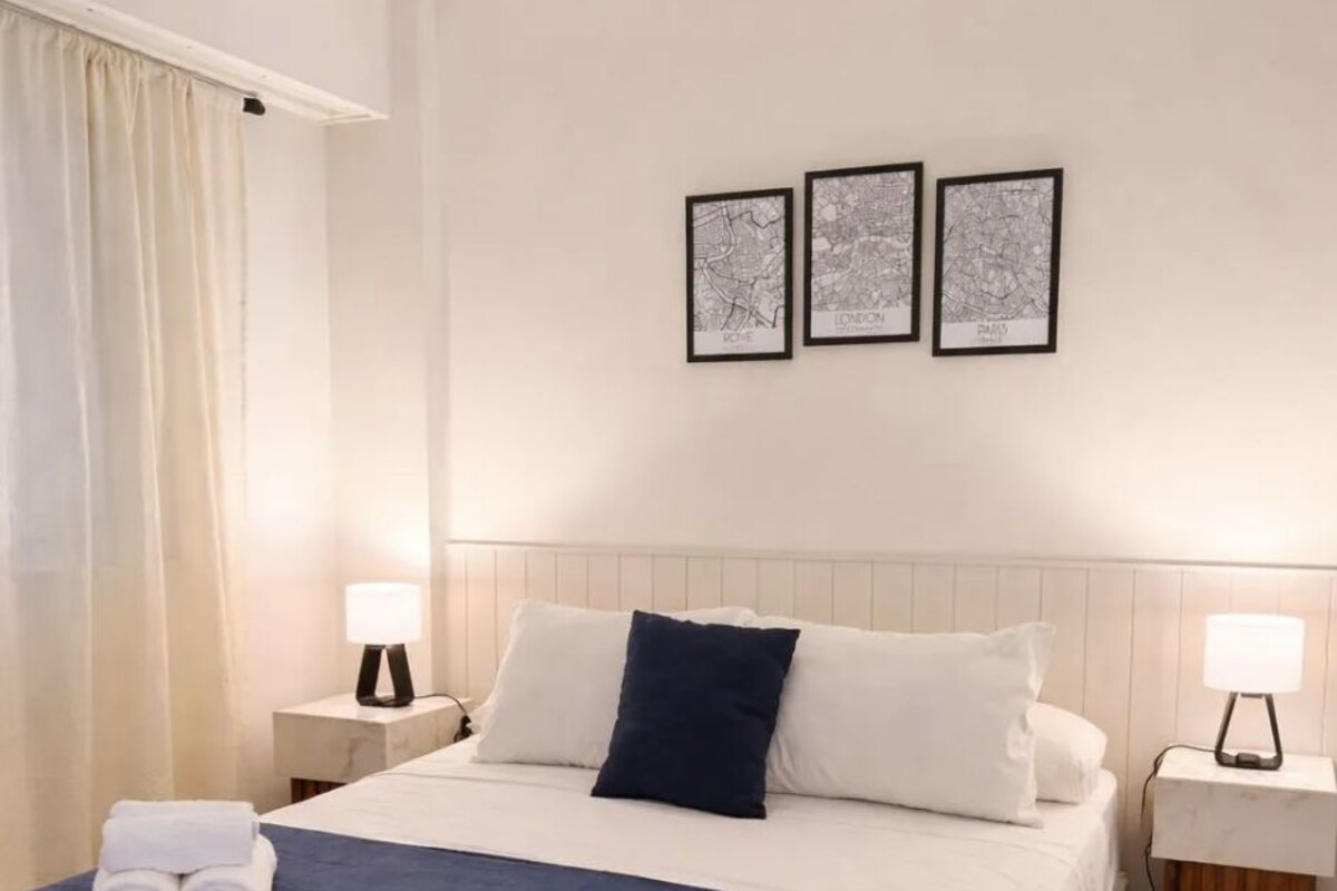Studio | Premium bedding, down duvets, pillow-top beds, blackout curtains