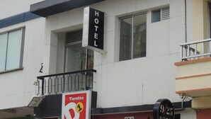 Unclassified image, 5 of 5, button - Hotel 9/25 Pereira (Pereira)