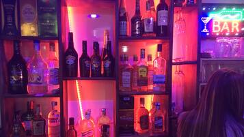 Bar (en la propiedad)