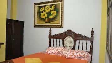 ダブルルーム | WiFi (無料)、ベッドシーツ