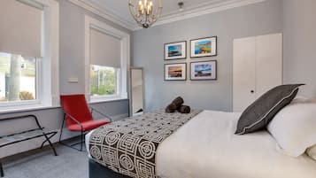 2 Bedroom Deluxe Apartment | 2 bedrooms, soundproofing, iron/ironing board, free cribs/infant beds