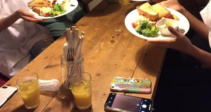 Heart Hostel and Diner