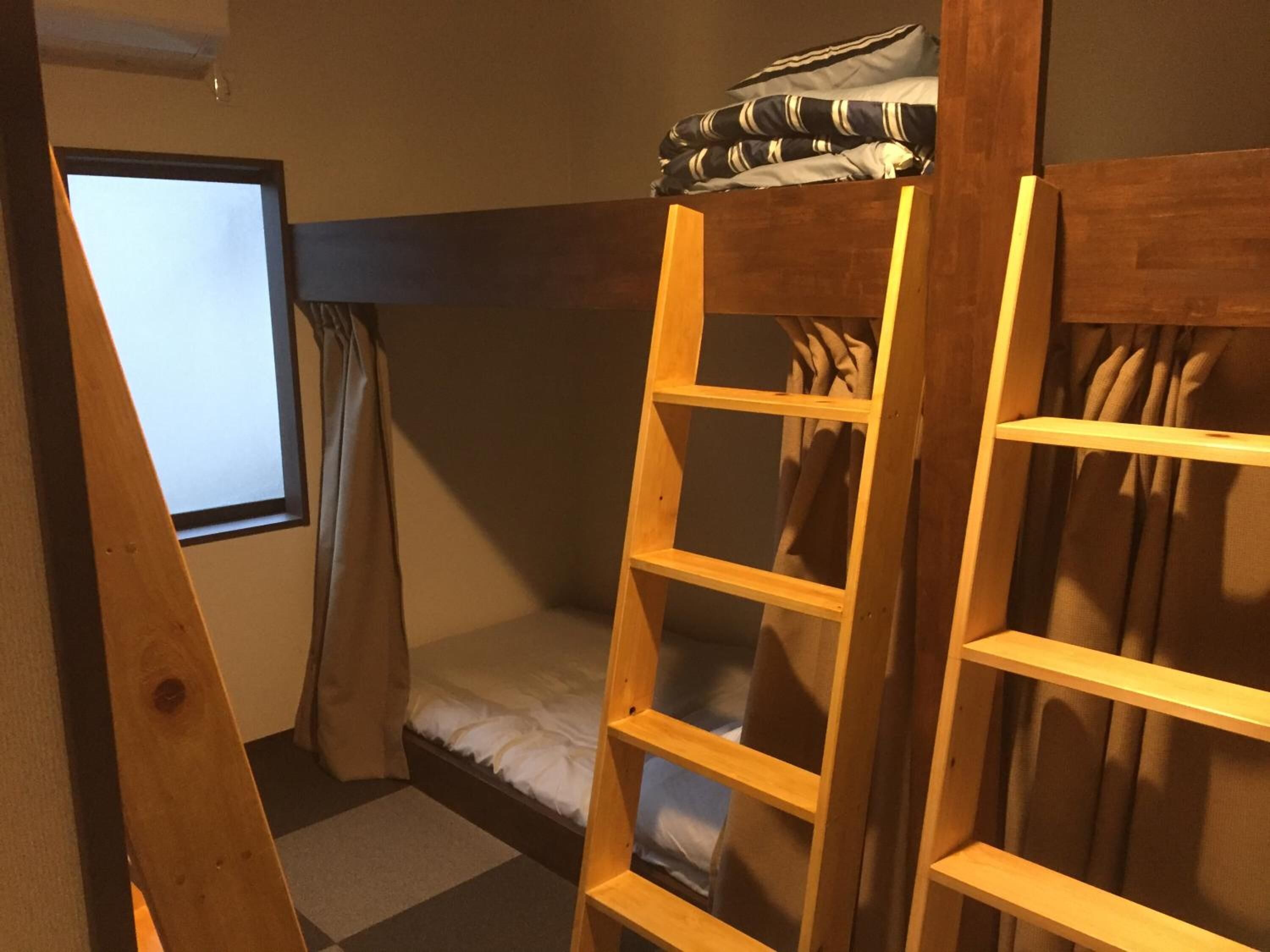 In-room safe, free WiFi, bed sheets