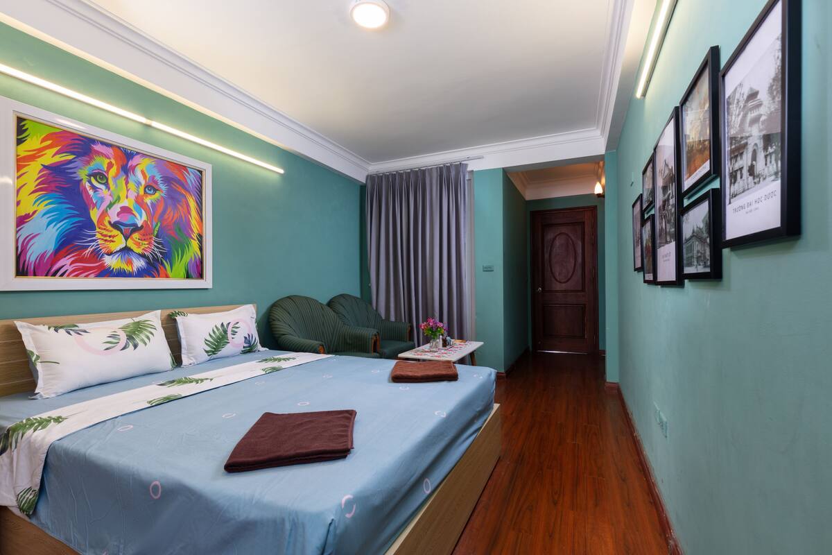 Superior-Apartment | 1 Schlafzimmer, Schreibtisch, schallisolierte Zimmer, kostenloses WLAN