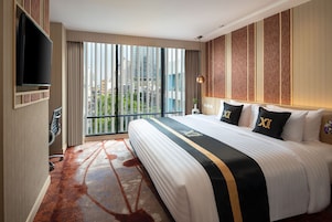 Grand Deluxe Super King Room
