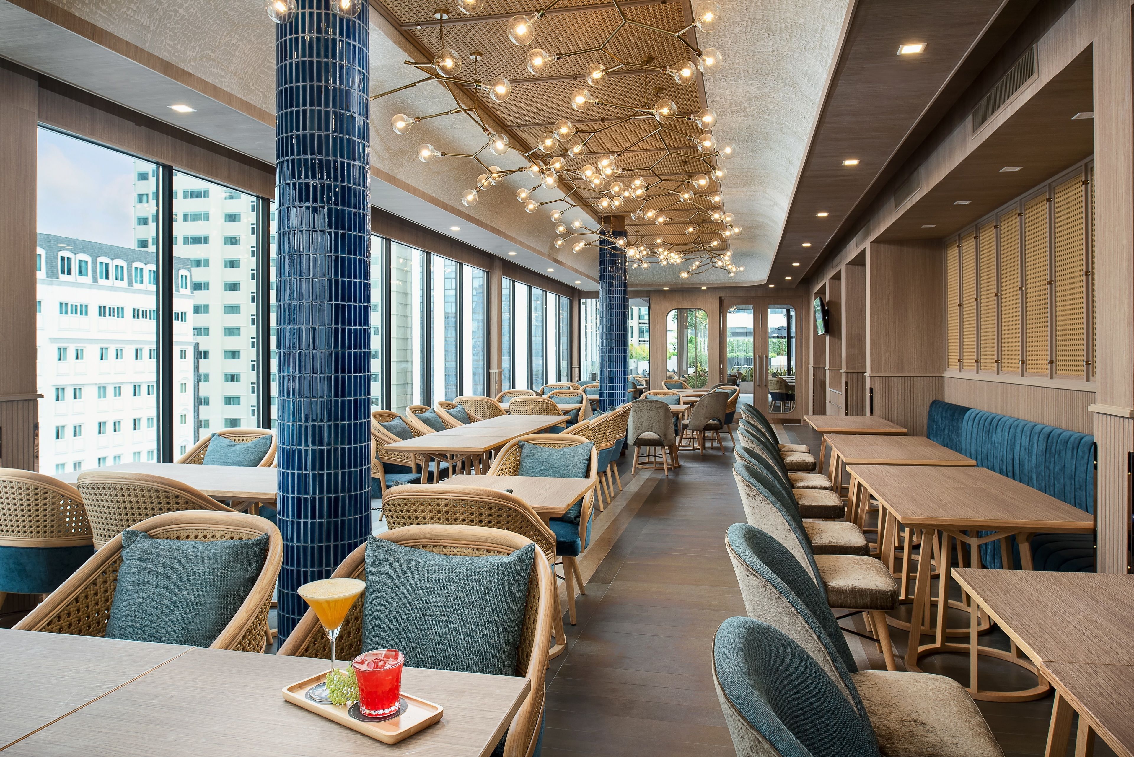 Breakfast, lunch, dinner served; local and international cuisine 