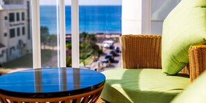 高级双人房, 城市景观 | 阳台景观