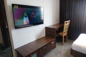 32 吋LCD 電視連有線電視頻道、電視