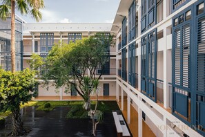 Courtyard view - Sooknirund Hotel (Chiang Rai)