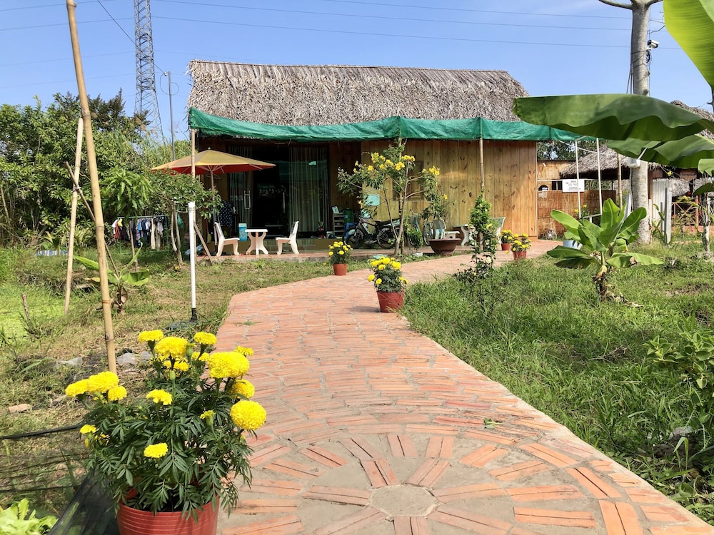 Mekong Daniel Bungalow