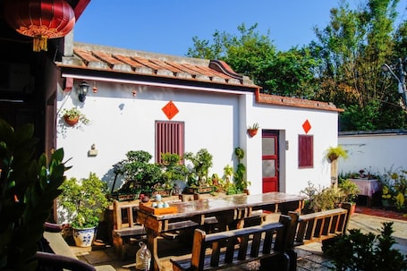 Café da manhã continental grátis todos os dias. Shi Lu Shu Zhai