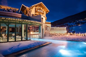 Indoor pool, outdoor pool - Alpin & Vital Hotel La Perla (Castelrotto)