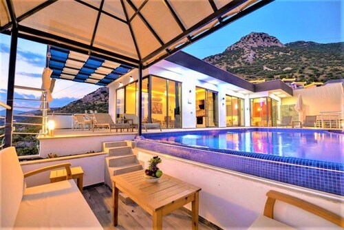 Villa Lara