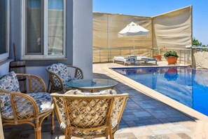 Outdoor pool - Villa Chester (Kas)