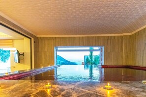 Bubbelpool inomhus