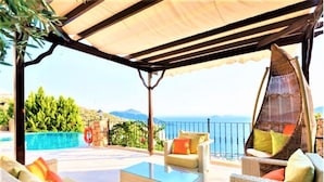 Huvila | Terassi/patio