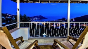 Unclassified image, 2 of 18, button - Villa Asteria (Kas)