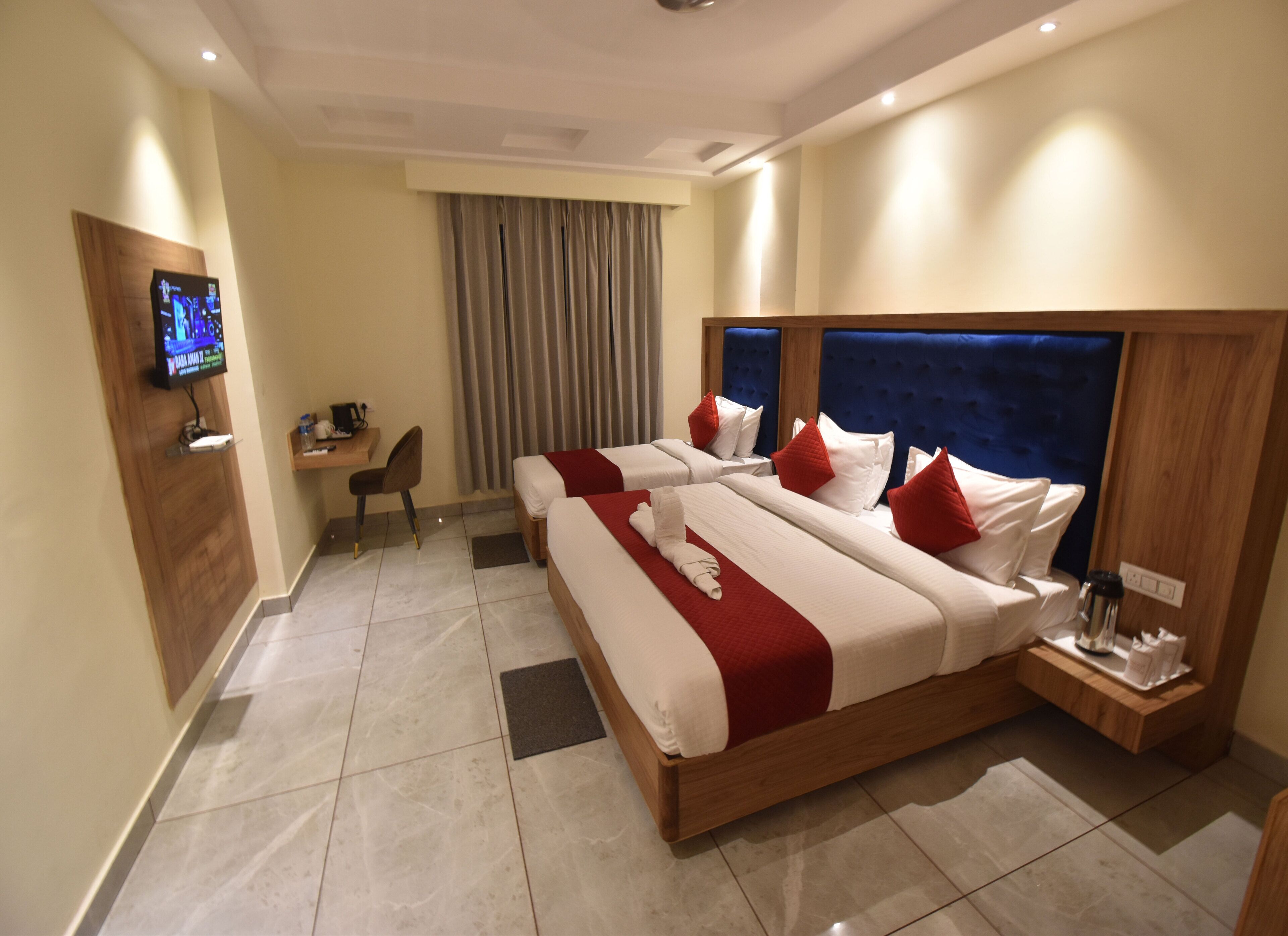 In-room safe, iron/ironing board, free WiFi