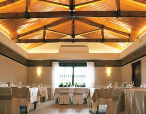 Restaurant - Hotel Juleca (Jaén)