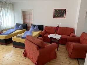 Apartment | Living area - Pension Scheffler (Potsdam)