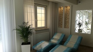 Unclassified image, 2 of 31, button - Hotel Lord Radom (Radom)
