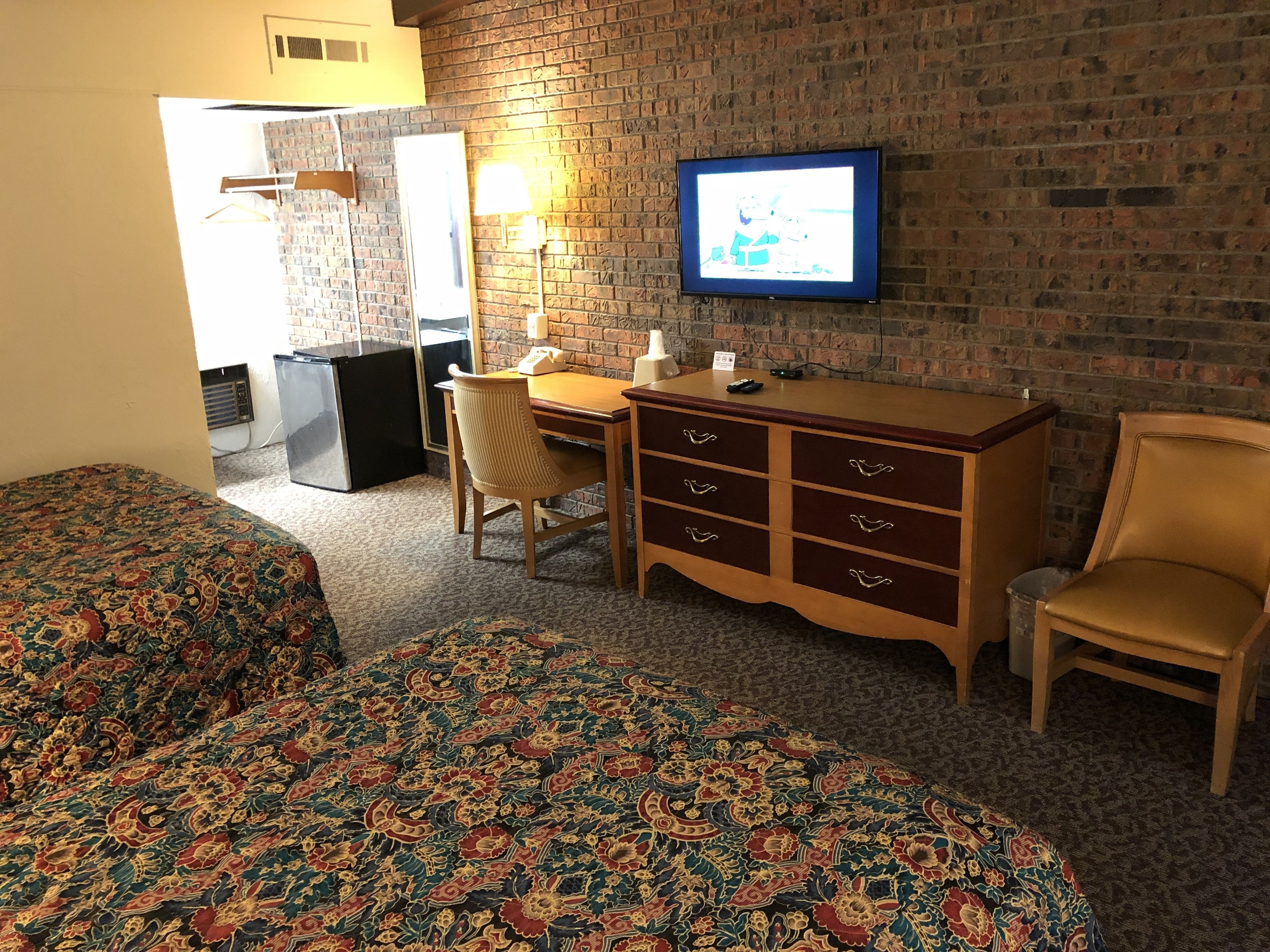 standard double room | 1 bedroom, desk, laptop workspace, blackout curtains