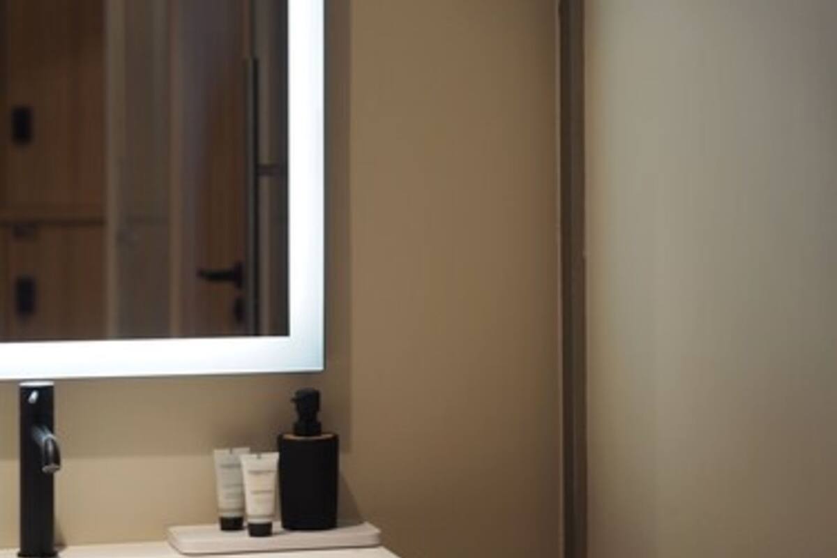 couples treatment room(s), body treatments, body scrubs, facials